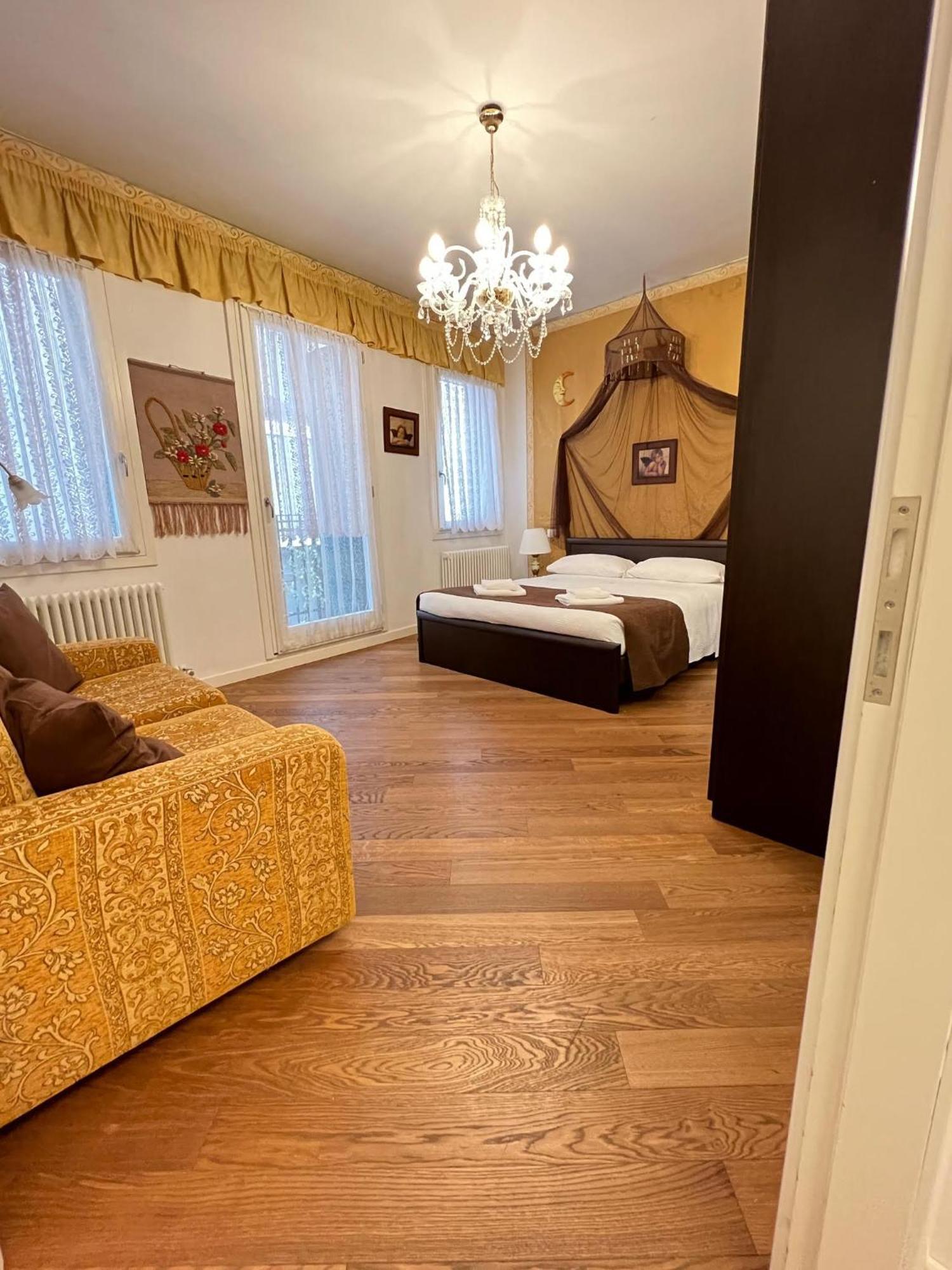 ヴェネツィアCasabellaアパートメント エクステリア 写真